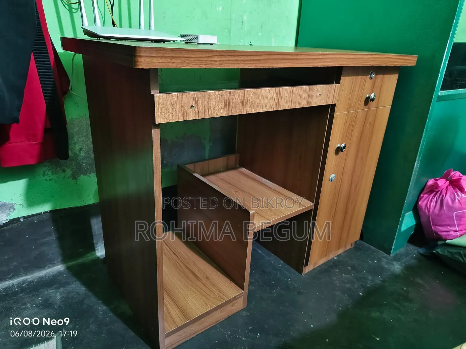Computer Table