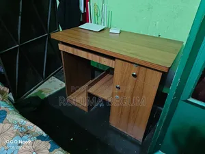 Computer Table