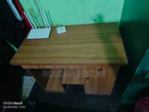 Computer Table