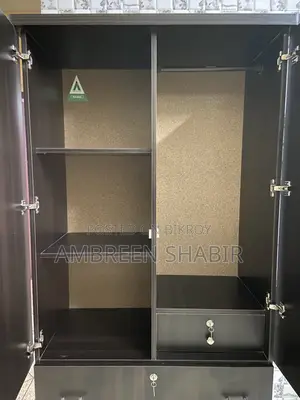 Spacious 2-Door Wooden Wardrobe With Drawers Lock – Good Condition