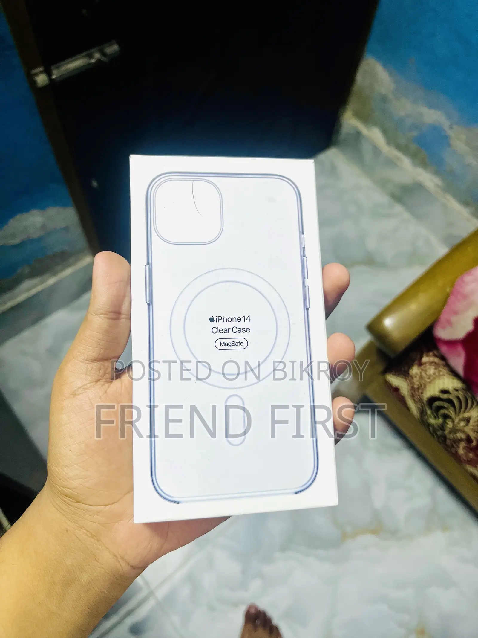 আইফোন ১৩-১৪ ম্যাগসেফ কেস। অ্যান্টি-ইয়েলো। (১ দিন ব্যবহৃত)