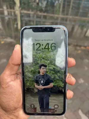 Apple iPhone XR 64 GB Gray