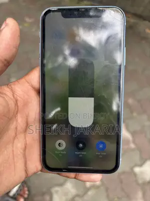 Apple iPhone XR 64 GB Gray