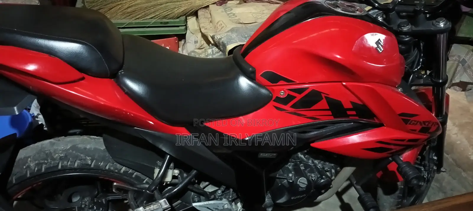 Suzuki Gixxer Fi ABS 2023 Red