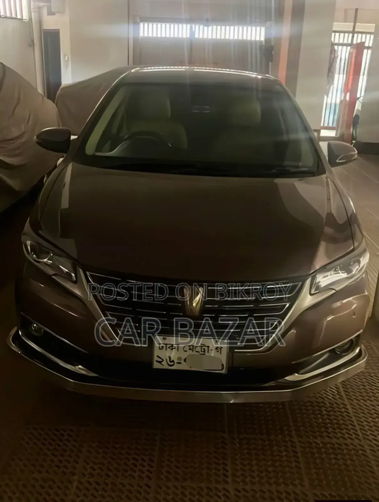 টয়োটা প্রিমিও ২০১৬ ব্রাউন