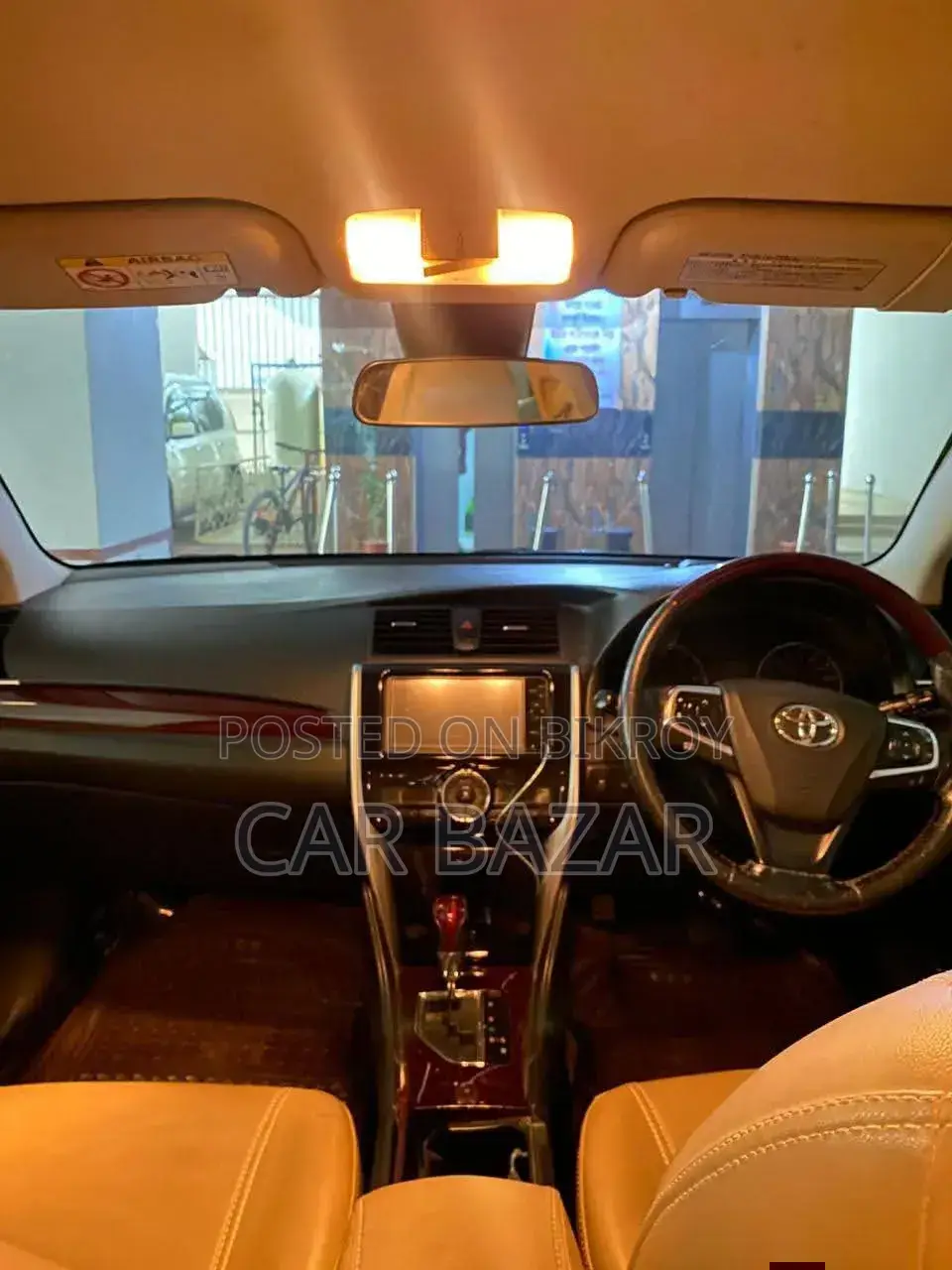 টয়োটা প্রিমিও ২০১৬ ব্রাউন