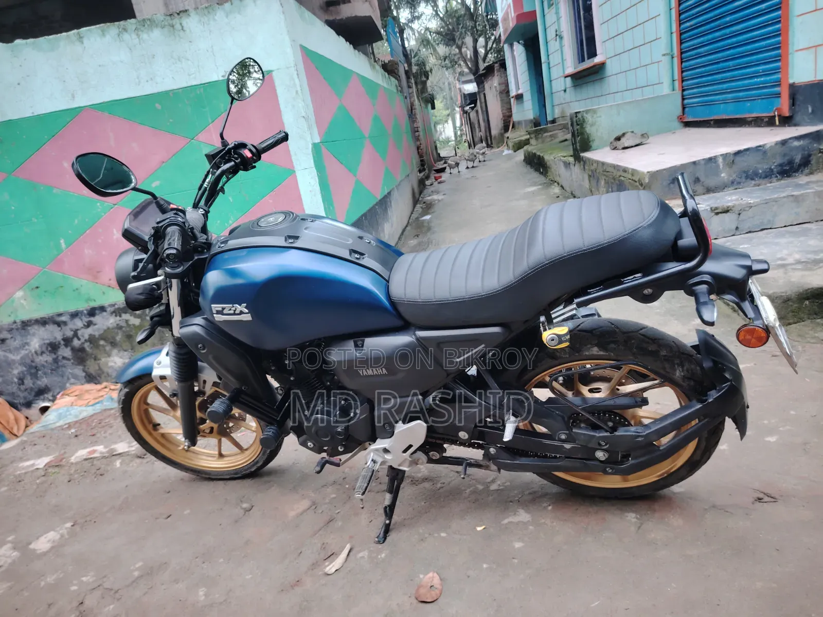 New Yamaha 2024 Blue