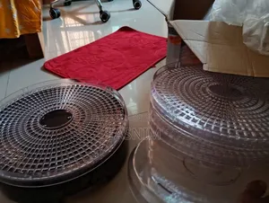 Dehydrator