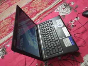 Laptop Asus F80Q 4GB Intel Core 2 Quad HDD 160GB