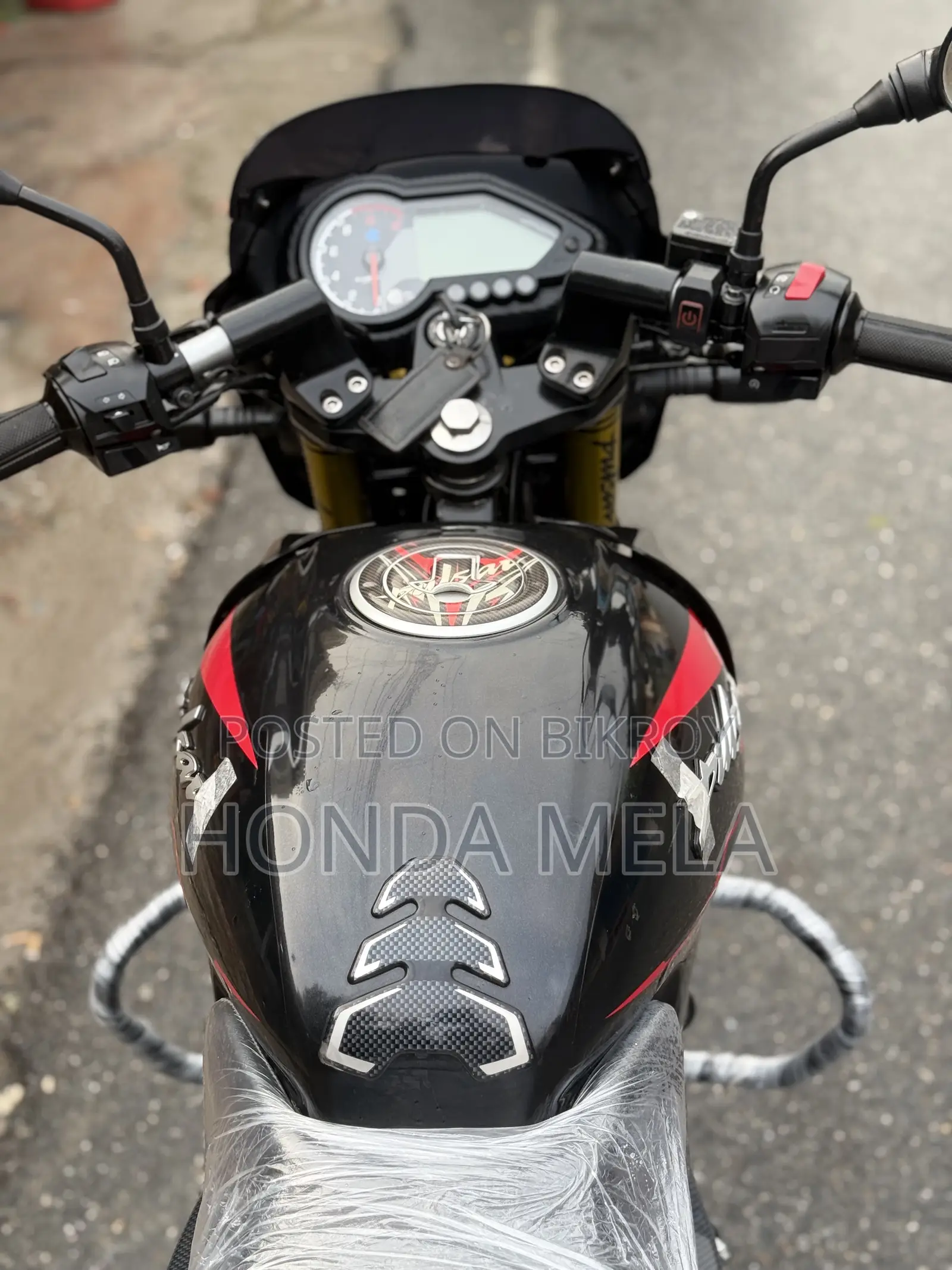 Bajaj Pulsar 150 2023 Black
