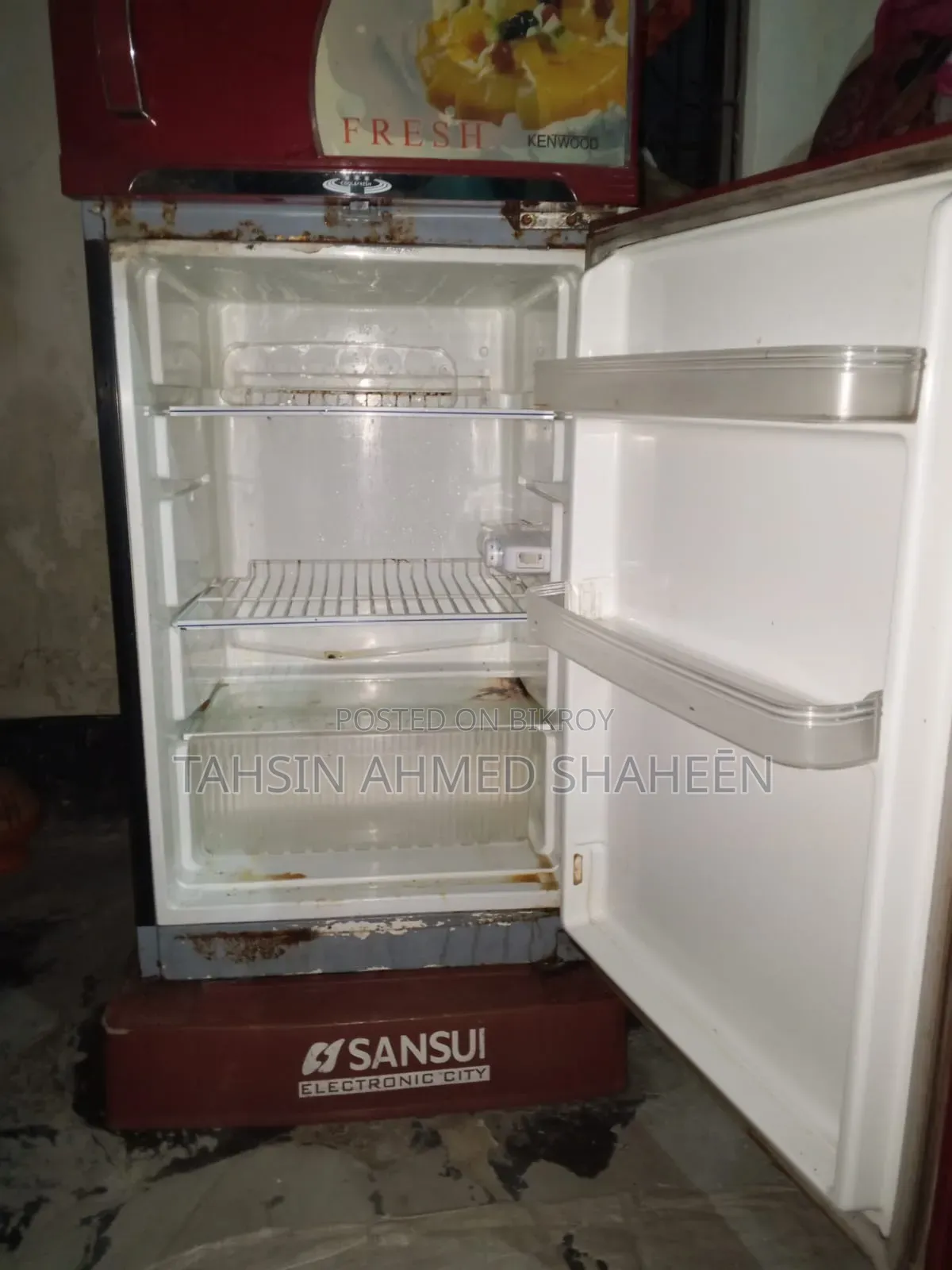 Akai ফ্রিজ ২০০ লিটার (প্রায়)