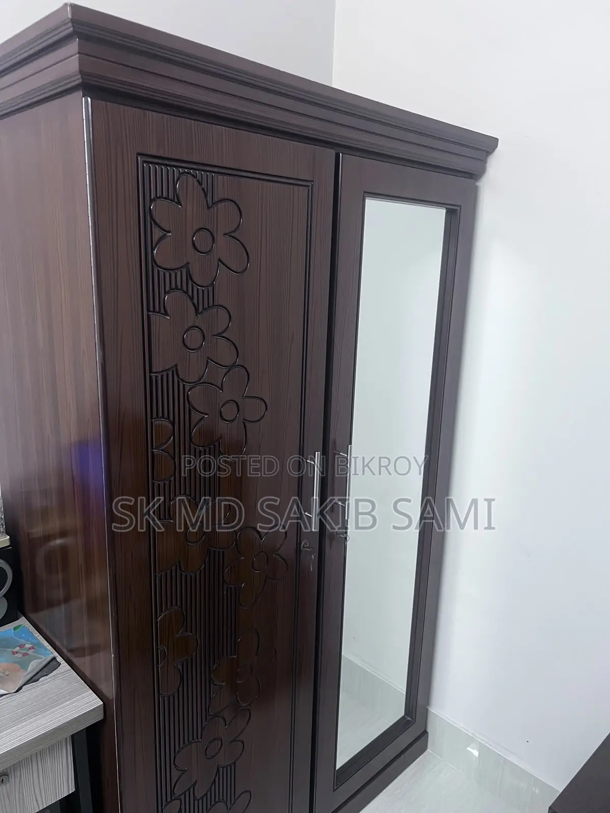 Almira/Cupboard