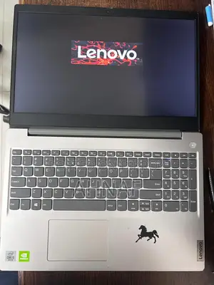 Laptop Lenovo Ideapad 3 8GB Intel Core I5 HDD+SSD 1T