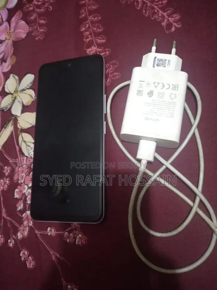 Vivo Y19s 64 GB Silver