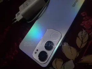 Vivo Y19s 64 GB Silver