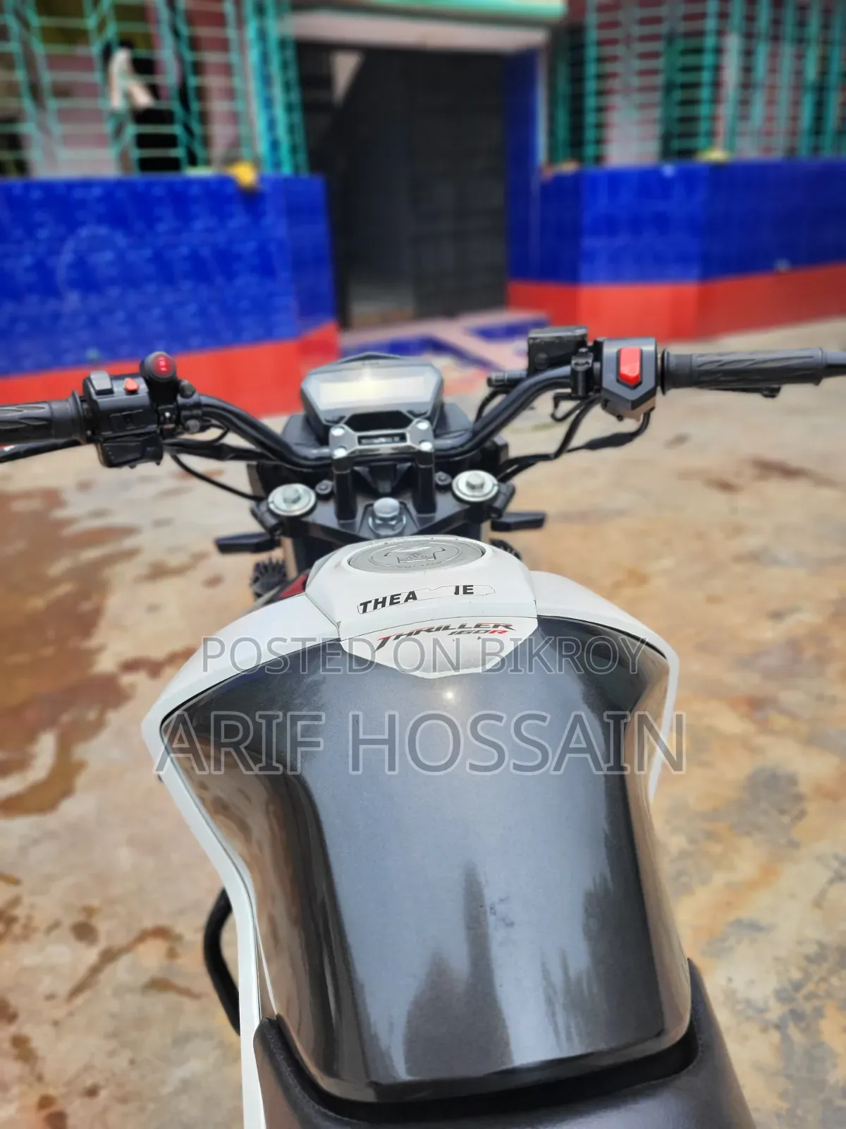Hero Thriller 160R 2022 White