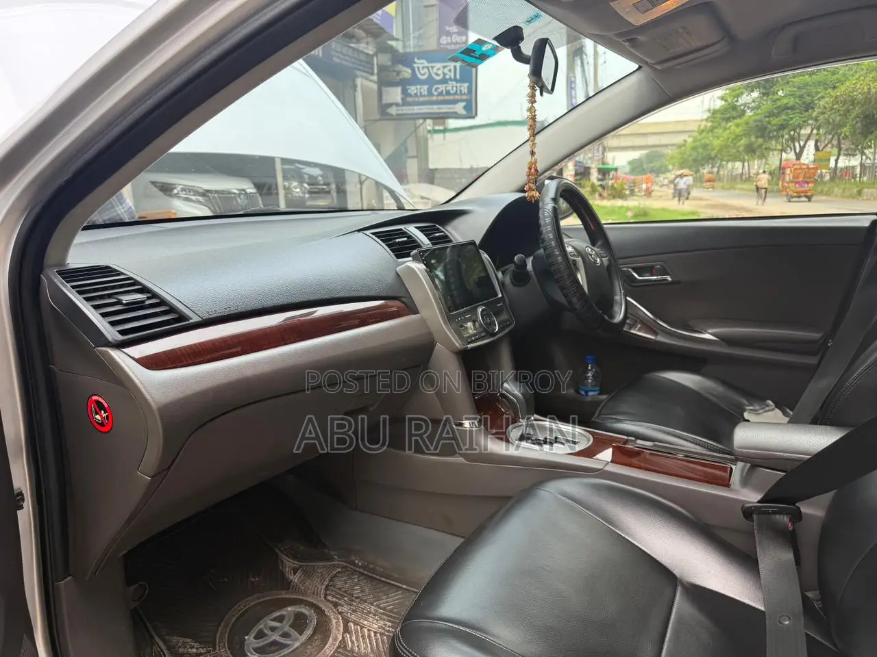 Toyota Premio 2013 Silver