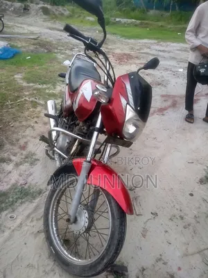 Bajaj CT 100 2016 Red