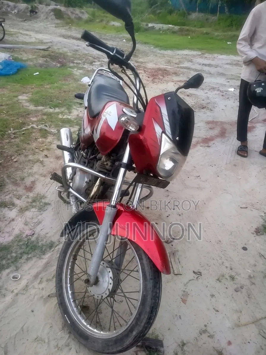 Bajaj CT 100 2016 Red