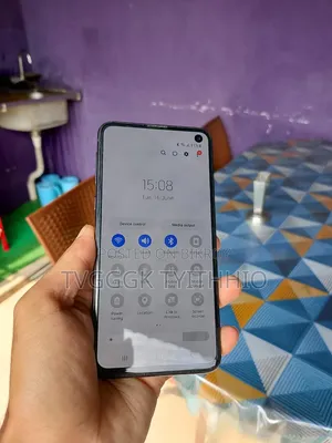 Samsung Galaxy S10e 128 GB Black