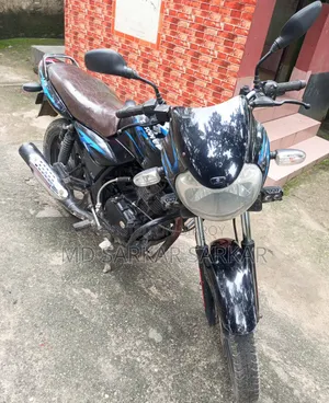 Bajaj Discover 135 2010 Black