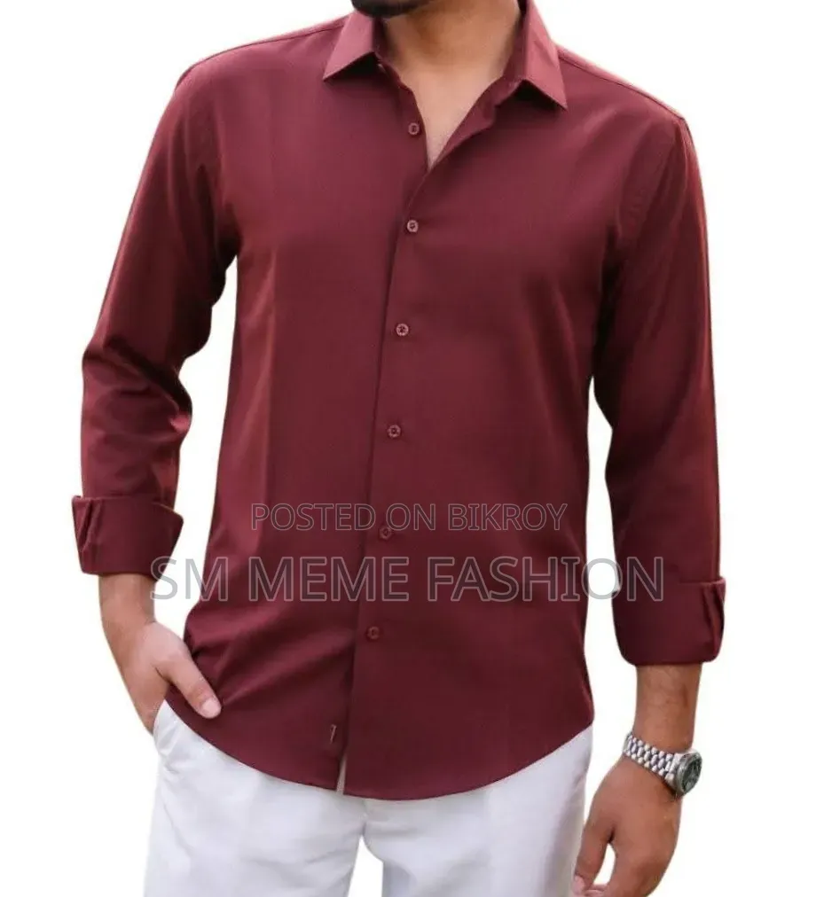 Premium Shirt
Fabric: Cotton Oxford Cotton
Size: M, L, XL, XXL