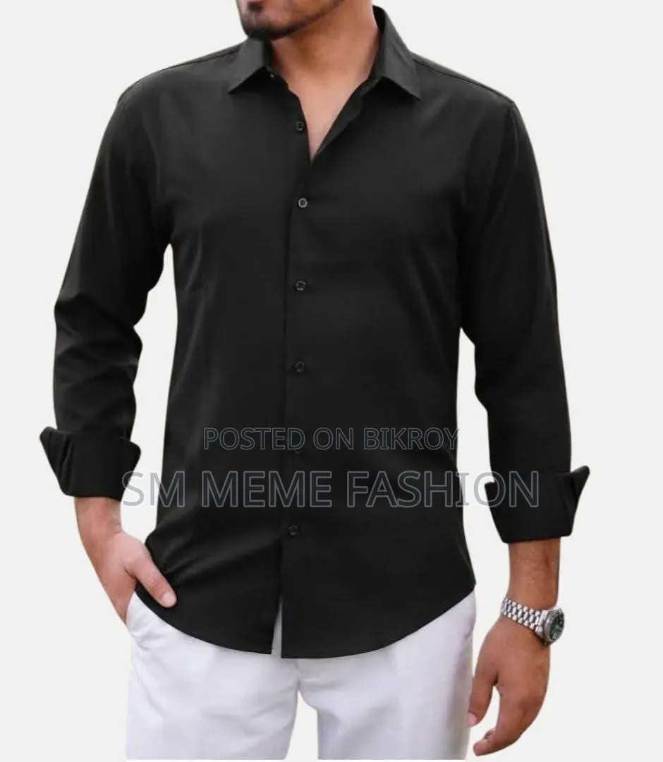 Premium Shirt
Fabric: Cotton Oxford Cotton
Size: M, L, XL, XXL