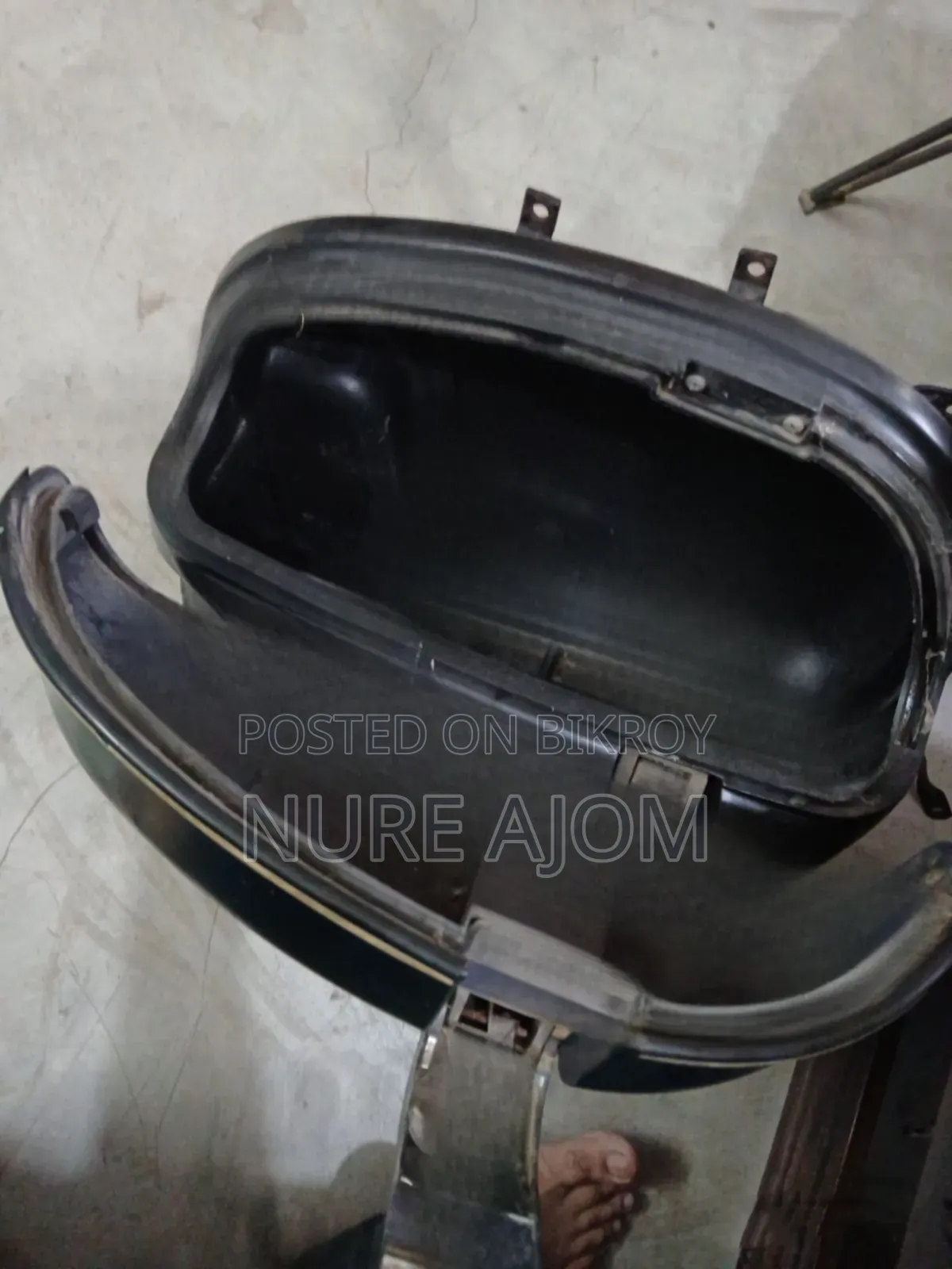 Bike Side Luggage Box Studds
