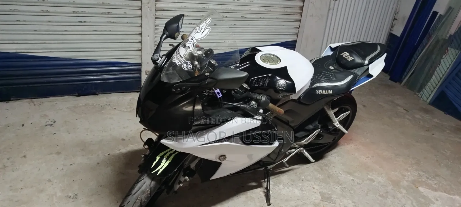 Yamaha R15 V3 2018 Black