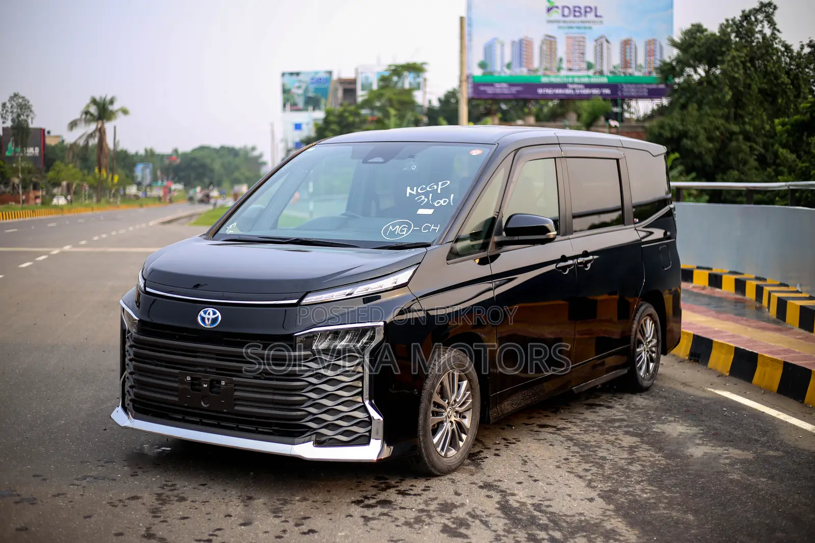 Toyota Voxy 2023 Black