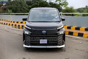Toyota Voxy 2023 Black