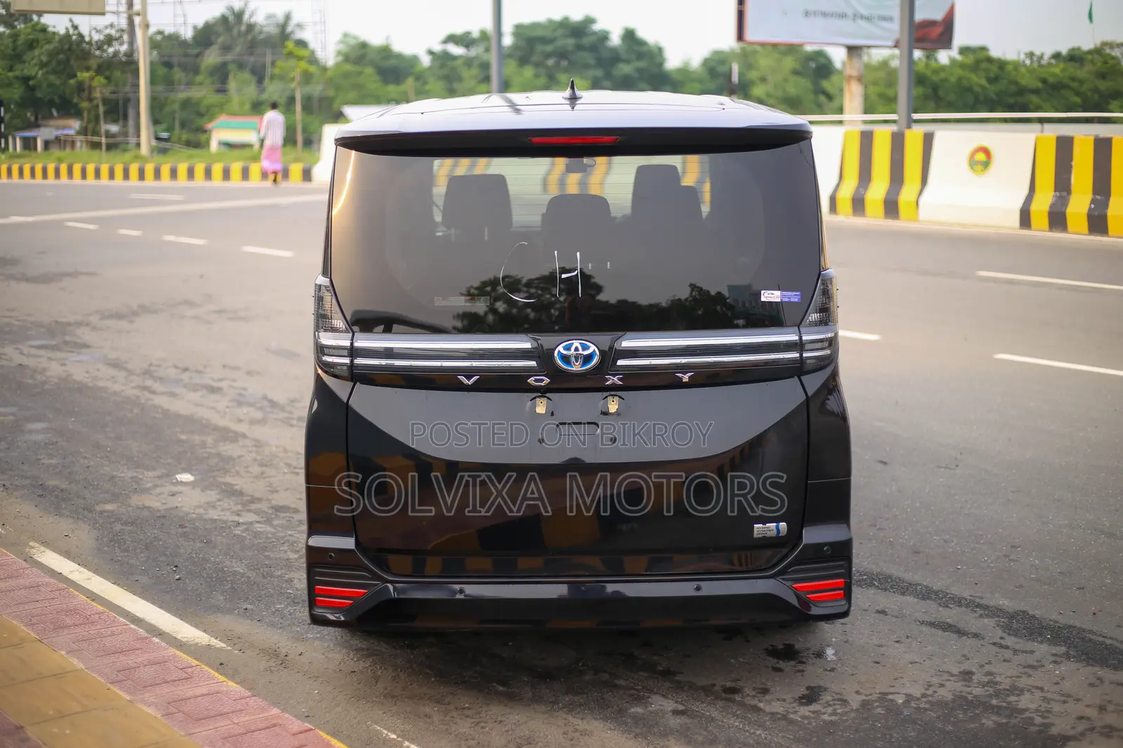 Toyota Voxy 2023 Black