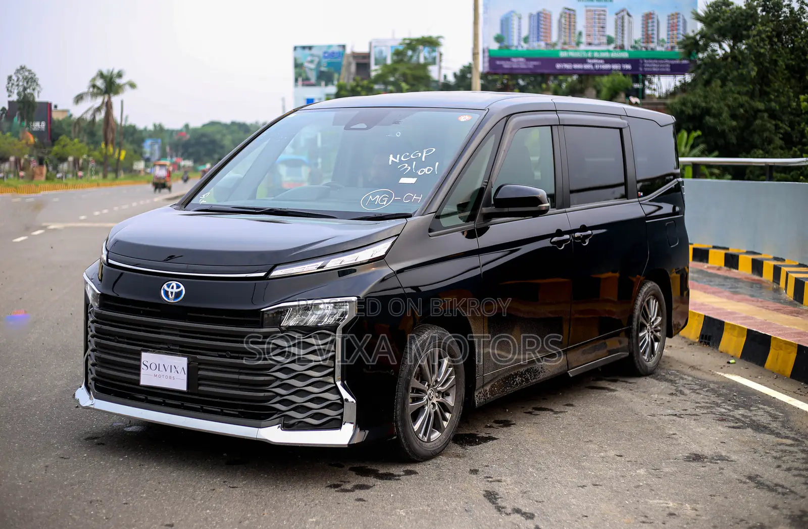 Toyota Voxy 2023 Black