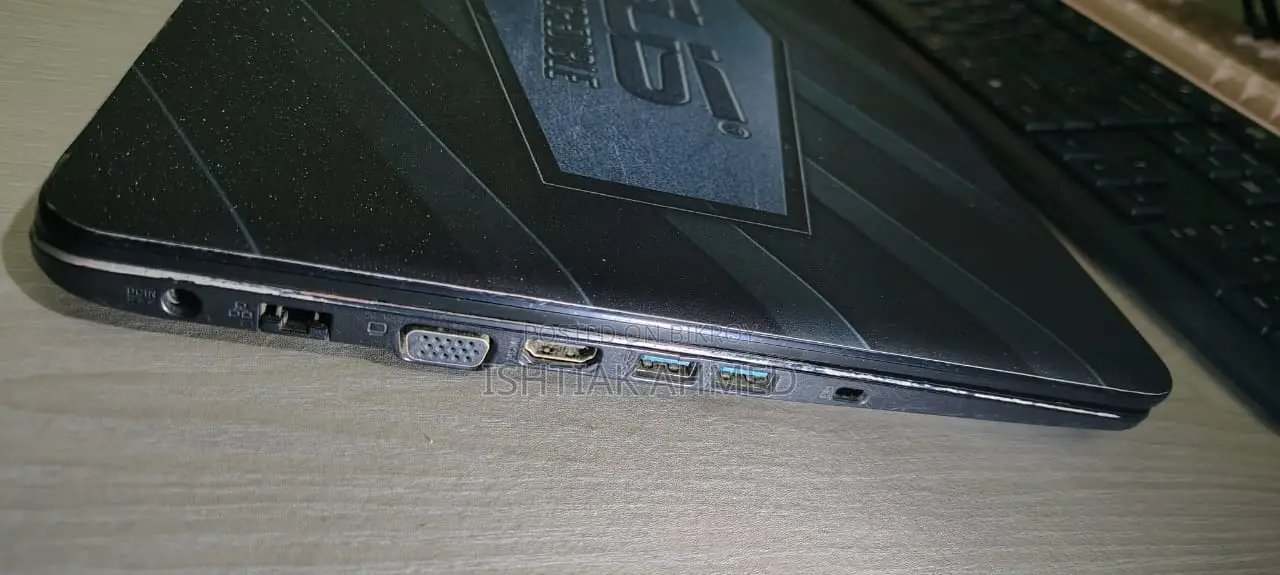 Laptop Asus X555LA 4GB Intel Core I3 SSD 128GB