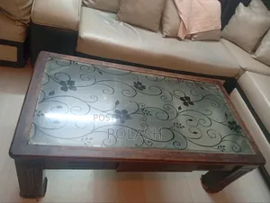 Urgent tea table for sale.