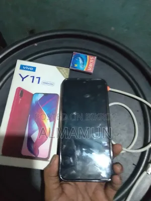 Vivo Y11 32 GB Blue