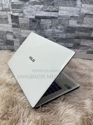 Laptop Asus 3GB Intel SSD 256GB