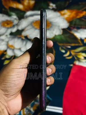 Vivo Y17 128 GB