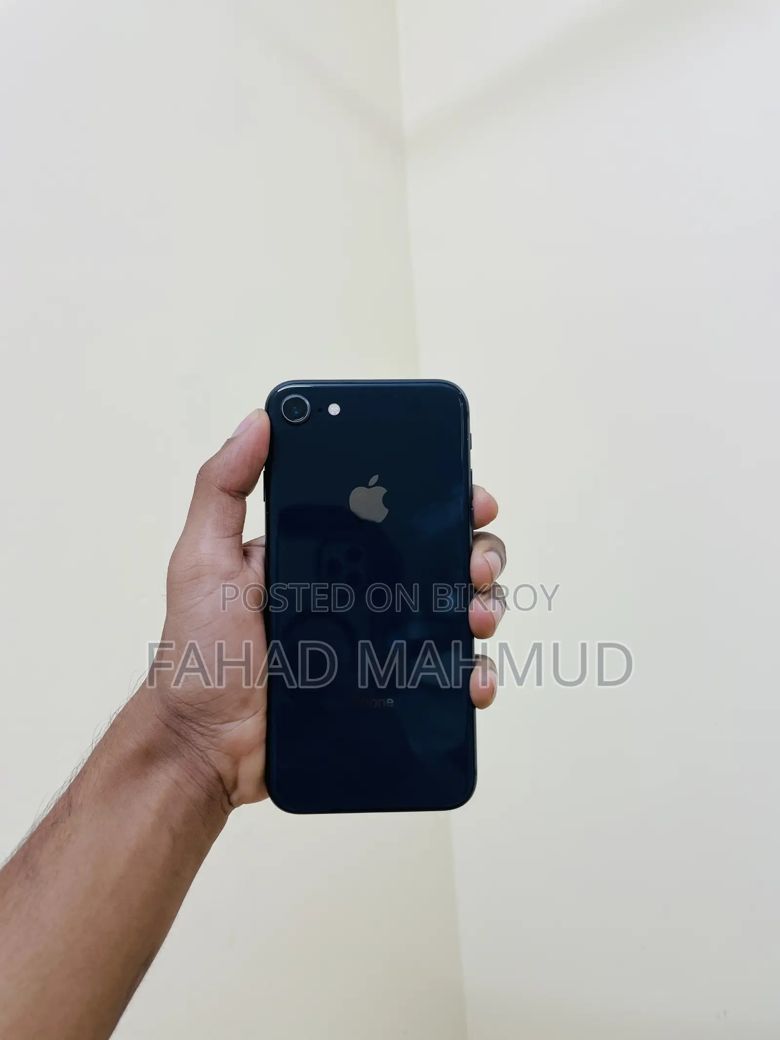 Apple iPhone 8 64 GB Black
