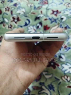 Mobile Phone 128 GB White