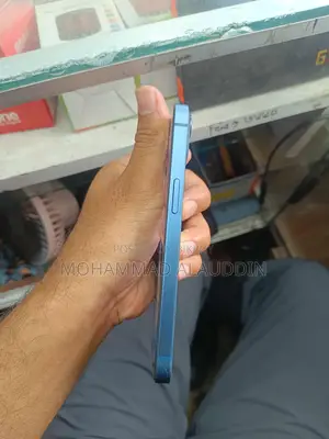 Apple iPhone 13 128 GB Green