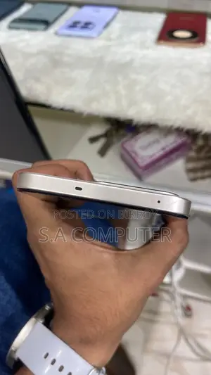Realme 15T 256 GB Silver