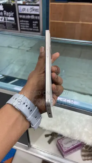 Realme 15T 256 GB Silver
