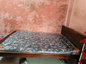 Board Bed