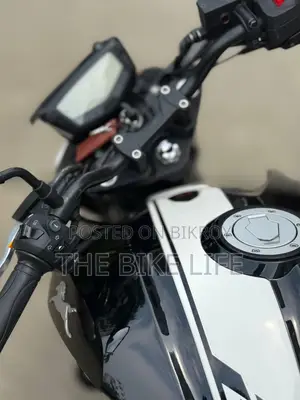 TVS Apache 160 4V 2025 Black