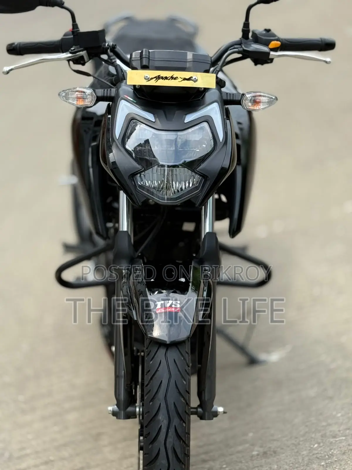 TVS Apache 160 4V 2025 Black