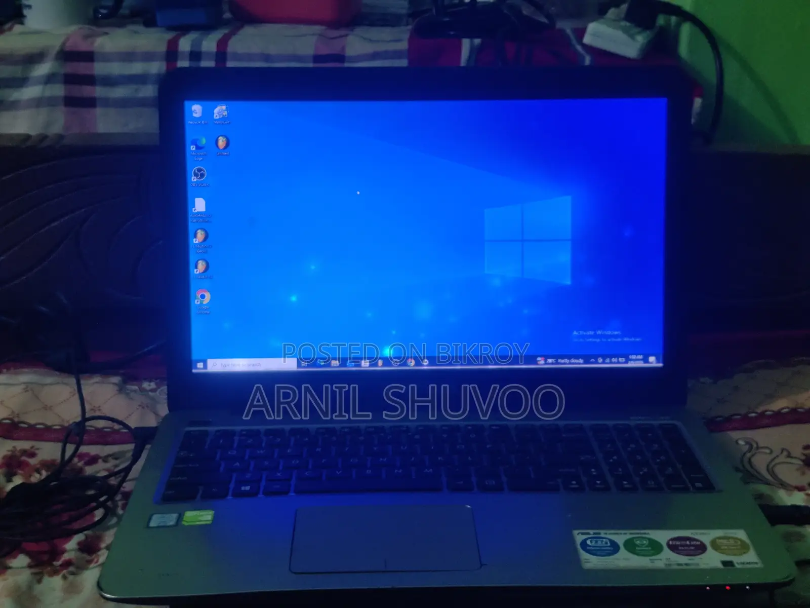 Laptop Asus 4GB RAM Intel Core i3 1TB HDD