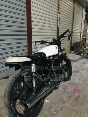 Yamaha 1999 White