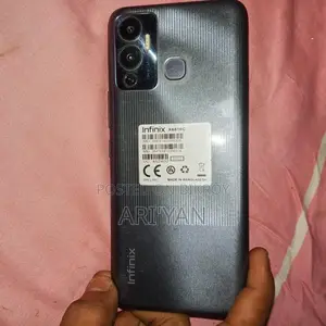 Infinix Hot 12 Play 64 GB Black