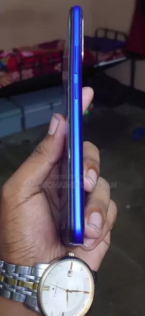 Vivo Y19 128 GB Blue